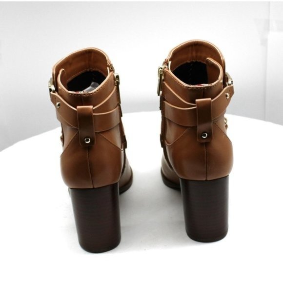 Tommy Hilfiger Darhla Block Heel Bootie (size 7.5) - Picture 8 of 8
